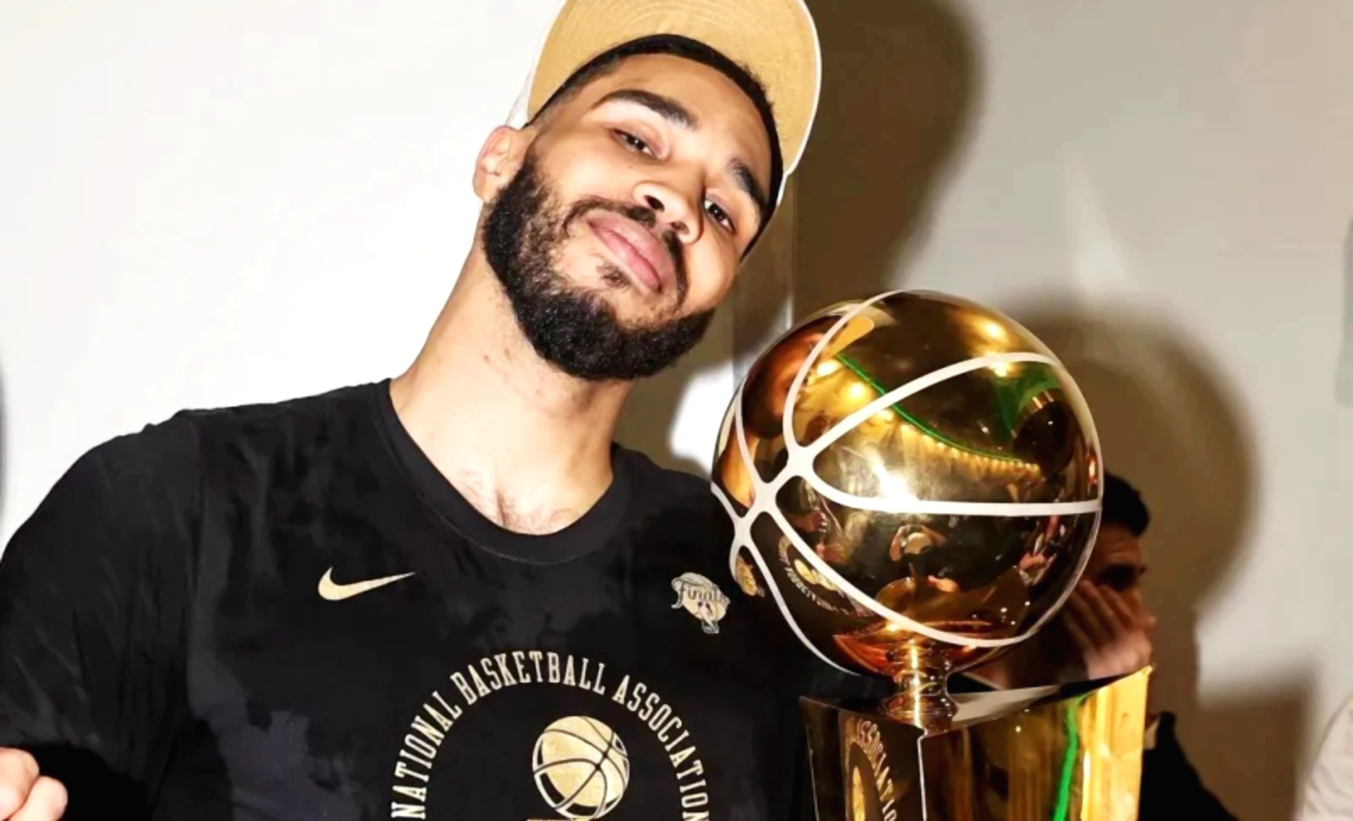 福建队绝杀掘金,塔图姆高光表现 福建队绝杀掘金,塔图姆高光表现