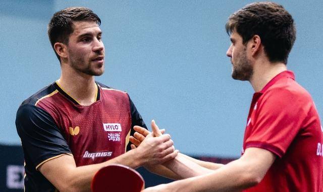 法国队险胜奥地利队，奥恰洛夫关键制胜