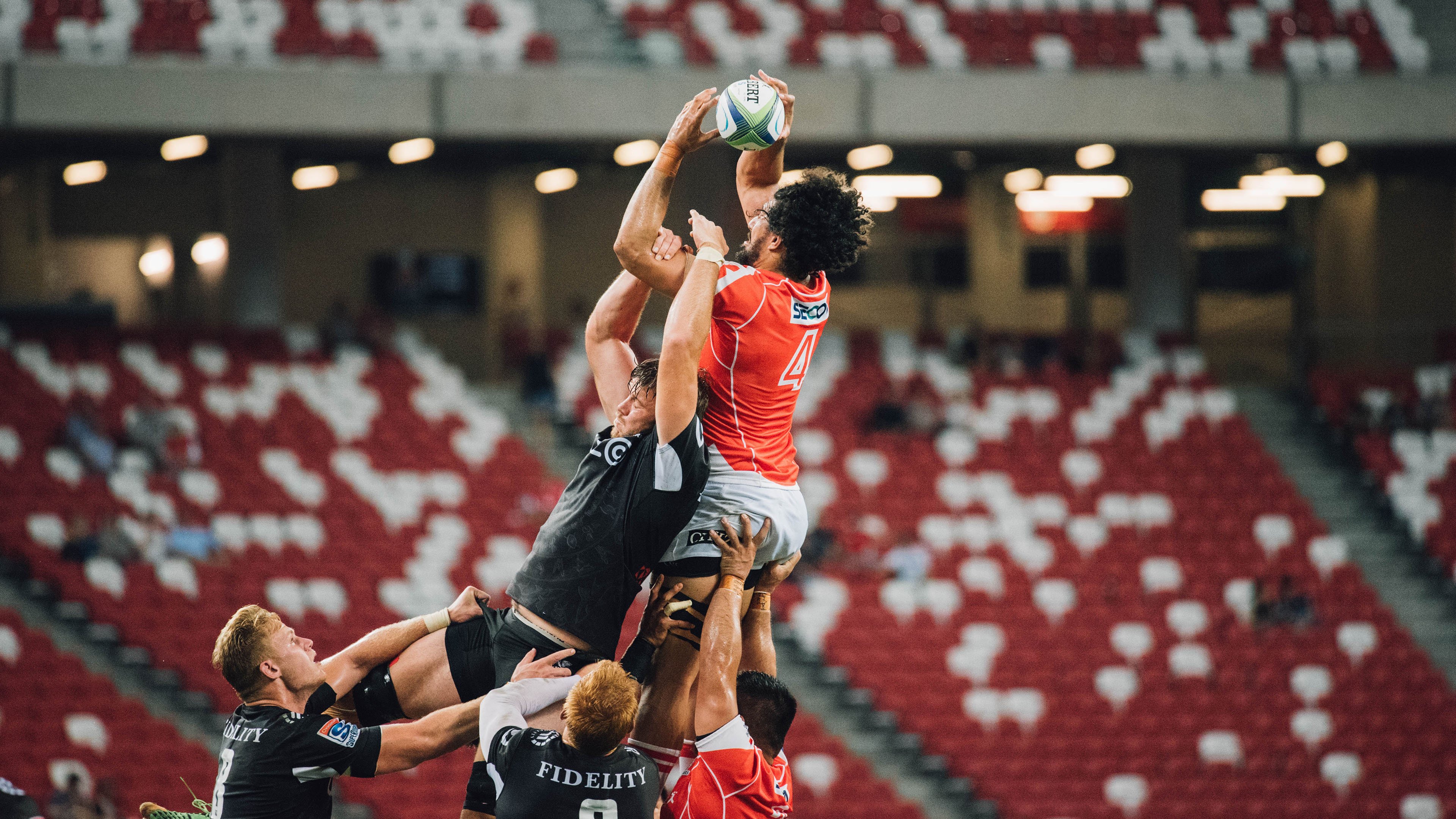 赛场之上，库里逆转乾坤，猛龙轻舟破浪—暗藏的冠军血脉