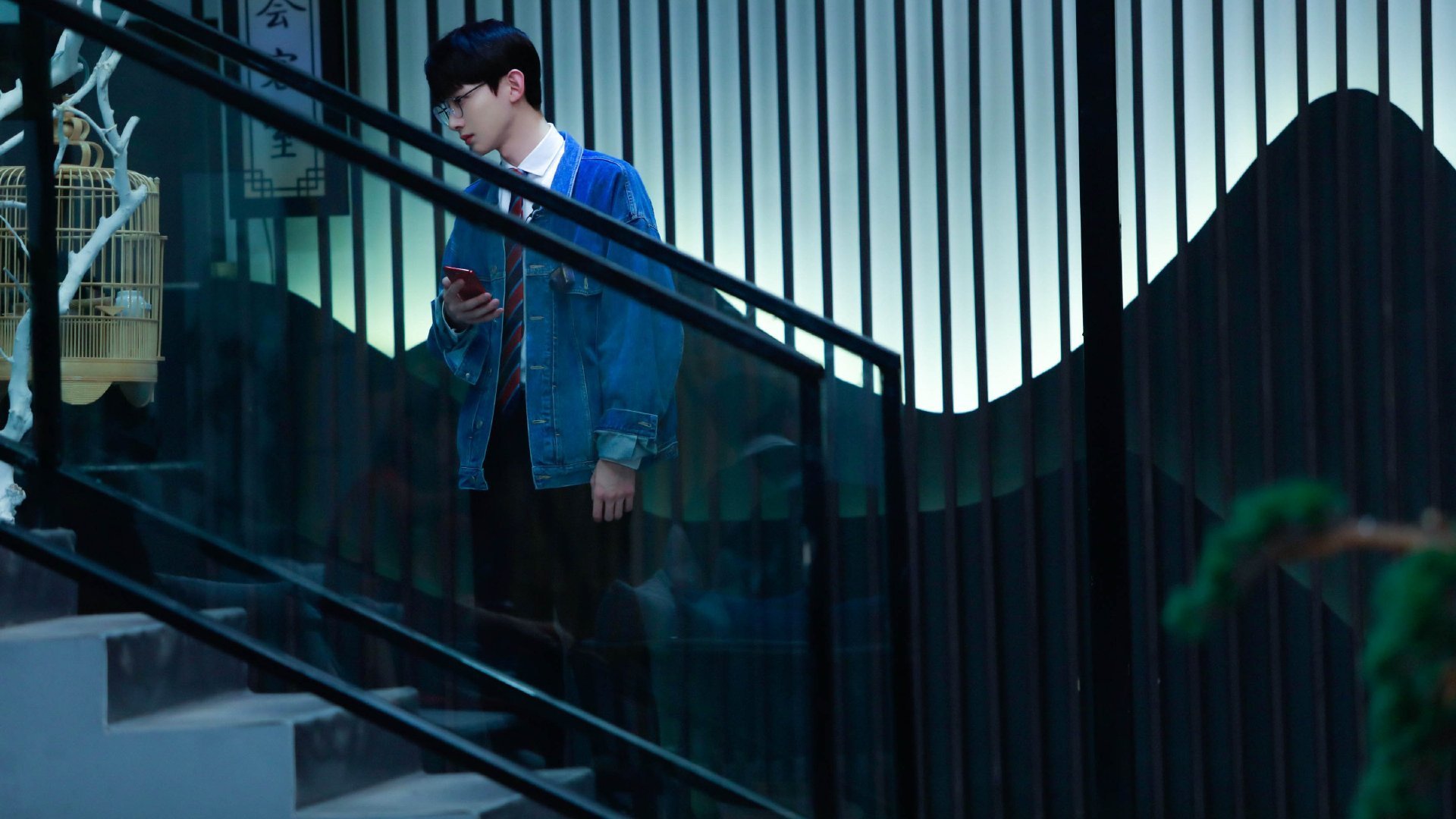 巨星光芒与团队洪流，篮球世界的两场无声革命